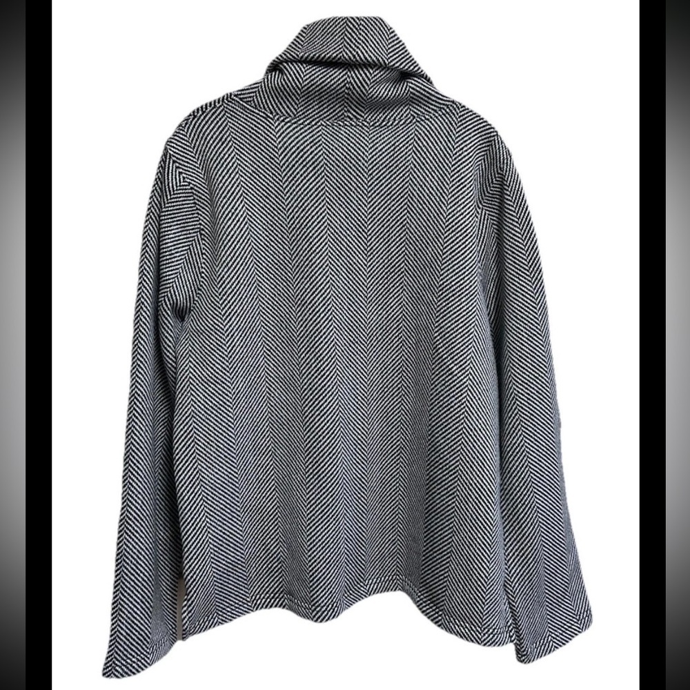 J. Crew Pullover Top Size XL Black White Herringbone Fleece Funnel Neck - Picture 5 of 6